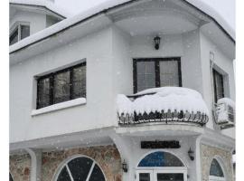 Apartment DAMJAN - Kruševo, hotel a Kruševo