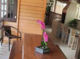 Casa com Varanda Gourmet