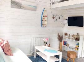 Chalet cosy, plages &agrave; pieds. Morbihan.