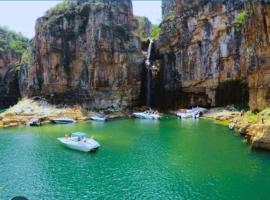 Casa bela estadia Passos Capitólio, hotel din Passos