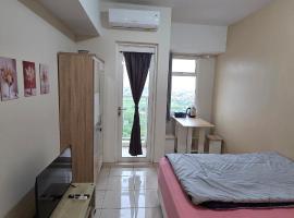 summarecon springlake view, hotel a Rawabugel