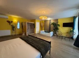 Le Bovary Hotel Suite Safari