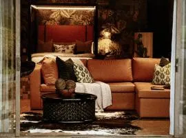 Naughty by Nature - Adults Only - Luxury Cabin - Hot Tub - Wilderness