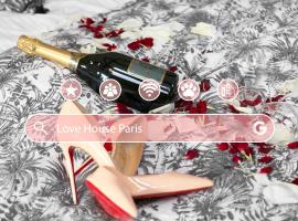 Love House - Maison enti&egrave;re et son jardin - Rare &agrave; Paris, kotedžas Paryžiuje