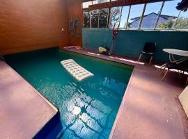 Cabañas Altos de Epuyen, hotelli kohteessa Epuyén