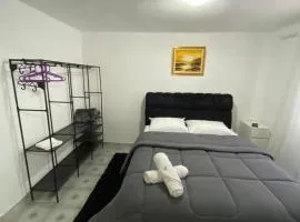 Casa no Roteiro do Vinho - Casa 02