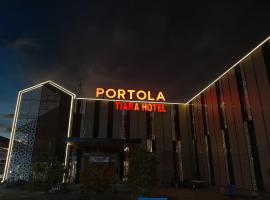 Portola Tiara Hotel Meulaboh, hotell i Meulaboh