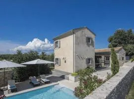 Casa Labobina near Rovinj for 8 persons with private 32 m2 heated pool - pet friendly