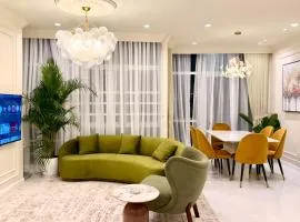 Prime 4BR in BGC, Walk to High Street