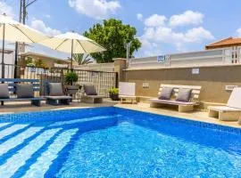 נילם סוויטות בוטיק - סוויטה מהממת עם בריכה פרטית מחוממת ומקורה