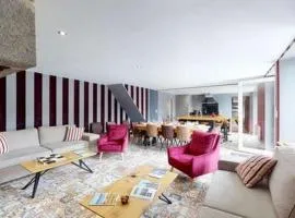 Chaignonnières Roulotte 19pers jacuzzi 15min mer