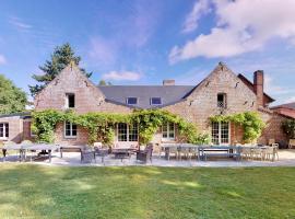 Écuries Val de Mai 35 pers 5 Gîtes 15 min Amiens، فندق في Talmas