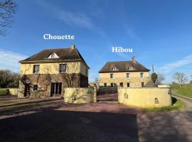 La Clef Decamp Chouette & Hibou 30 pers 2 gîtes jacuzzi, billard, hotel a Quibou