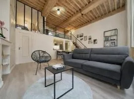 Canut apartment Lyonnais charm in Croix-Rousse