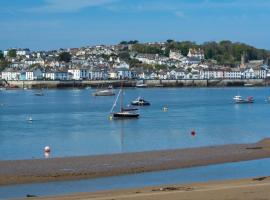 2 Bed in Appledore oc-s31008, hotel a Appledore
