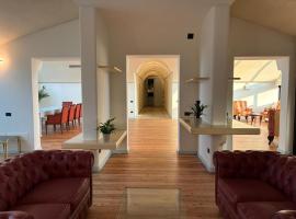 Kursaal Hotel โรงแรมในกัตตอลิกา