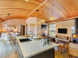 4 Bed in Llansanffraid oc-p30384