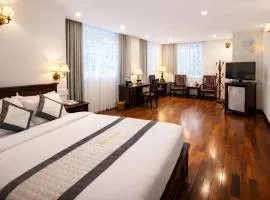 ORIENT Center View City Hotel & Coffee - near Dragon Bridge, Airport