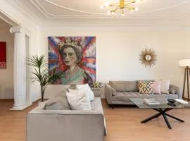 SibsBcn-Paseo de Gracia Luxury Exclusive Gaudí