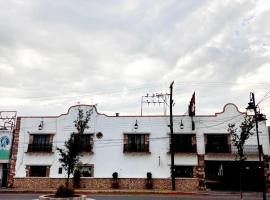 Hotel Olimpia Centro Histórico，蒙克洛瓦的飯店