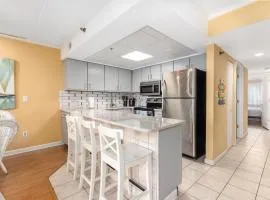 Bayside Bliss | Sunset Views | Walk/Bike to Beach