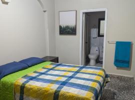 Apartamento Parque Central, con aire acondicionado y factura, hotel a Danlí