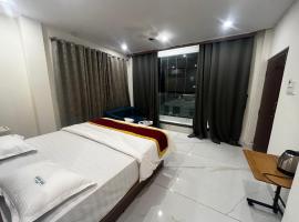 푸타파르티에 위치한 호텔 HOTEL SVR grand