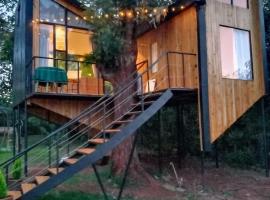 나이로비에 위치한 샬레 Lux tree house karen