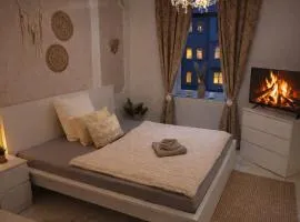 HONOR - Extravagance