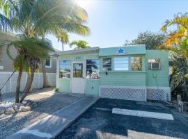 Cozy Conch Cottage、Cudjoe Keyのグランピング施設