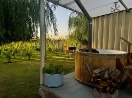KooColand- Container con jacuzzi privado