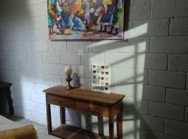 The Treehouse, Hotel in Silver Rest