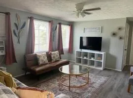 Historic Peaceful Apt near VSU & SGMC