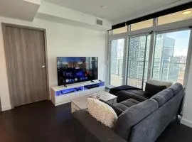 Luxury Condo Downtown Toronto