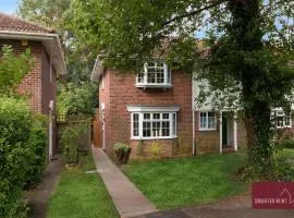 Guildford - Garden Parking Pets Welcome