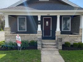 Short Walk to Campus, hotel a Bloomington