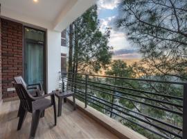 Kasauli Heights, hotel a Kasauli