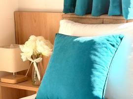 Apartments Sunrise, hotel i Herceg Novi