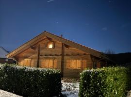 Ferienhaus Holz-Blockhaus Heimbach Blens Rureifel very cosy wooden Blockhome, hotel a Heimbach