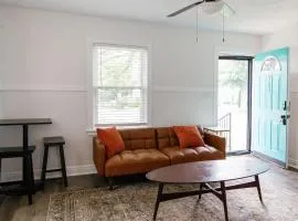 Cozy Corner| Home near Downtown Lexington| 2BD