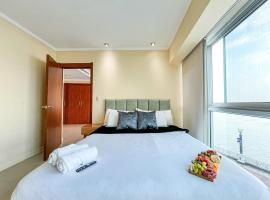 River View Suite Pool, Gym, Jacuzzi, AC & Hot Water, Hotel in Guayaquil