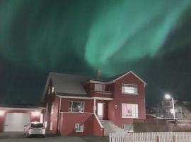 Grindavik Guesthouse self check in & out, hotel en Grindavík