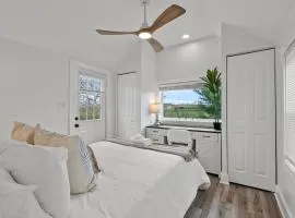 Creekside Stay | Peaceful Cottage | Elkhorn