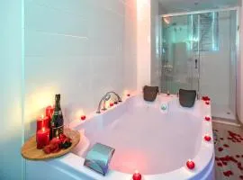 Balnéo hyper centre, Calme, Equipé, Proche gare, Wifi