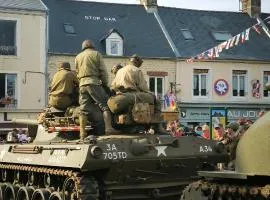 GITE A THEME D-DAY - situé à 15mn d'Omaha Beach - Animaux OK - Terrain clos - Aucuns voisins - WIFI