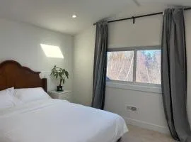 Comfortable Private Room in a Shared Home