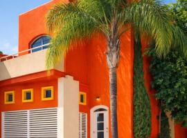 CASA LA PANORÁMICA y descuentos para tours, hotelli kohteessa Tequila