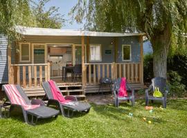 Domek Jur, khách sạn ở Jurata