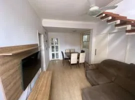 Duplex 3 quartos 5 min da UFV