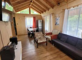 Cabaña en Caburgua Parcela Ibarra, Hotel in Caburgua